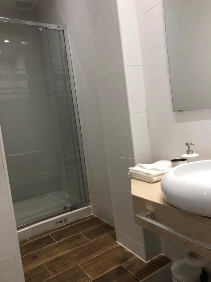 Hotel Opera Roost Madryt Zewnętrze zdjęcie