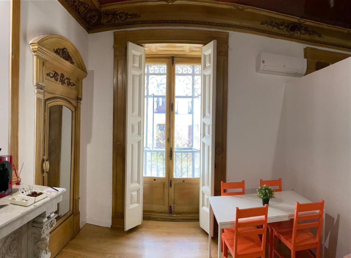 Hotel Opera Roost Madryt Zewnętrze zdjęcie